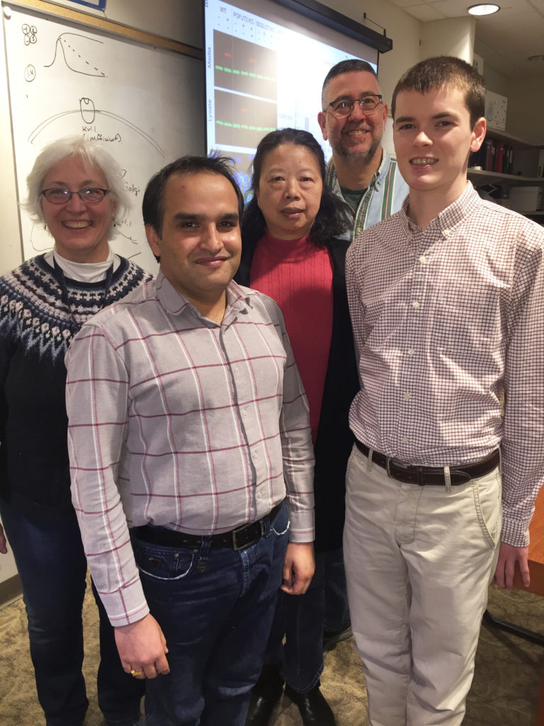 Bernadette Holdener with her team 2020