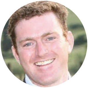 Thomas Arnold circle headshot